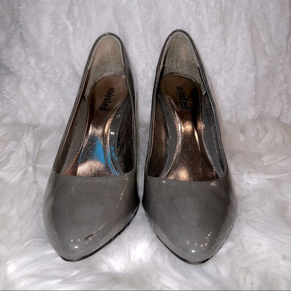Unlisted grey heels size 8